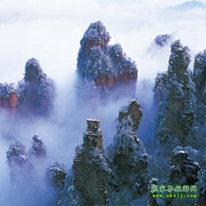 單獨(dú)成團(tuán)H線：張家界、天子山、寶峰湖、天門(mén)山、鳳凰古城純玩四晚五日游