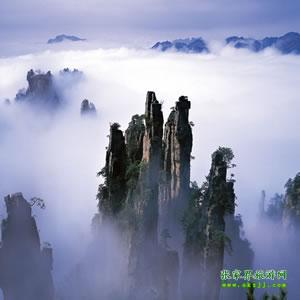 暑期夏令營湘西精華旅游線路：長沙、韶山、張家界、鳳凰純玩8日游